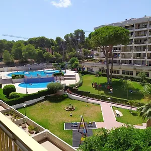 https://apartamento-salou-43840.top-hotels-tarragona.com