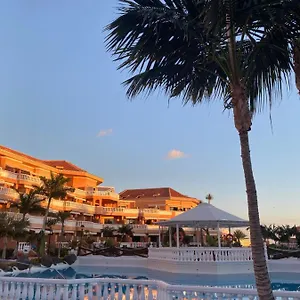 Vistas - Tenerife Royal Gardens Apartment Playa de las Americas (Tenerife)