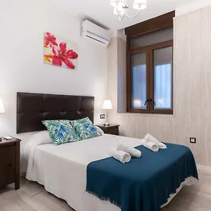 https://apartamento-la-bella-escondida-en-el-centro-de-cdiz.hotelsincadiz.net