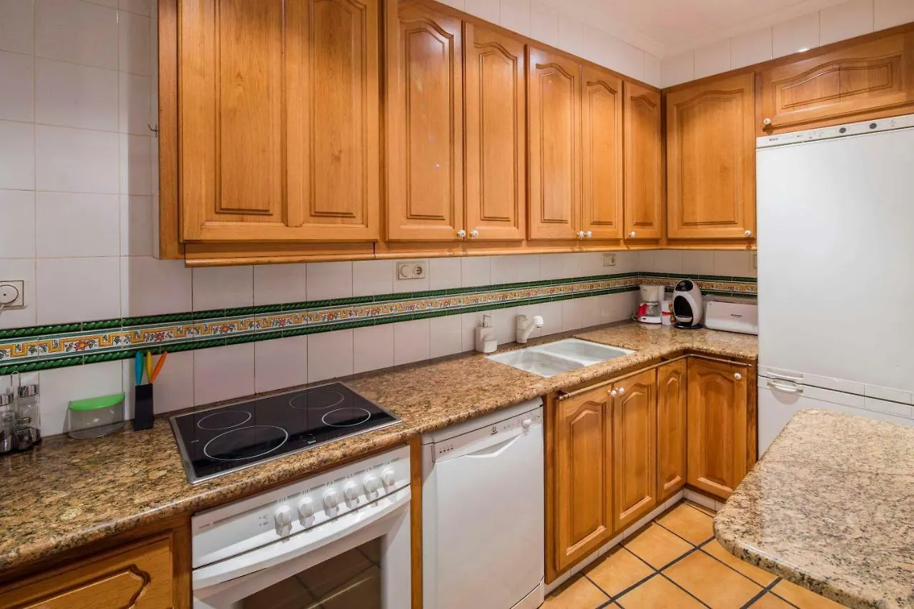 Apartamento Francesc Samso Girona 0*,  Spain